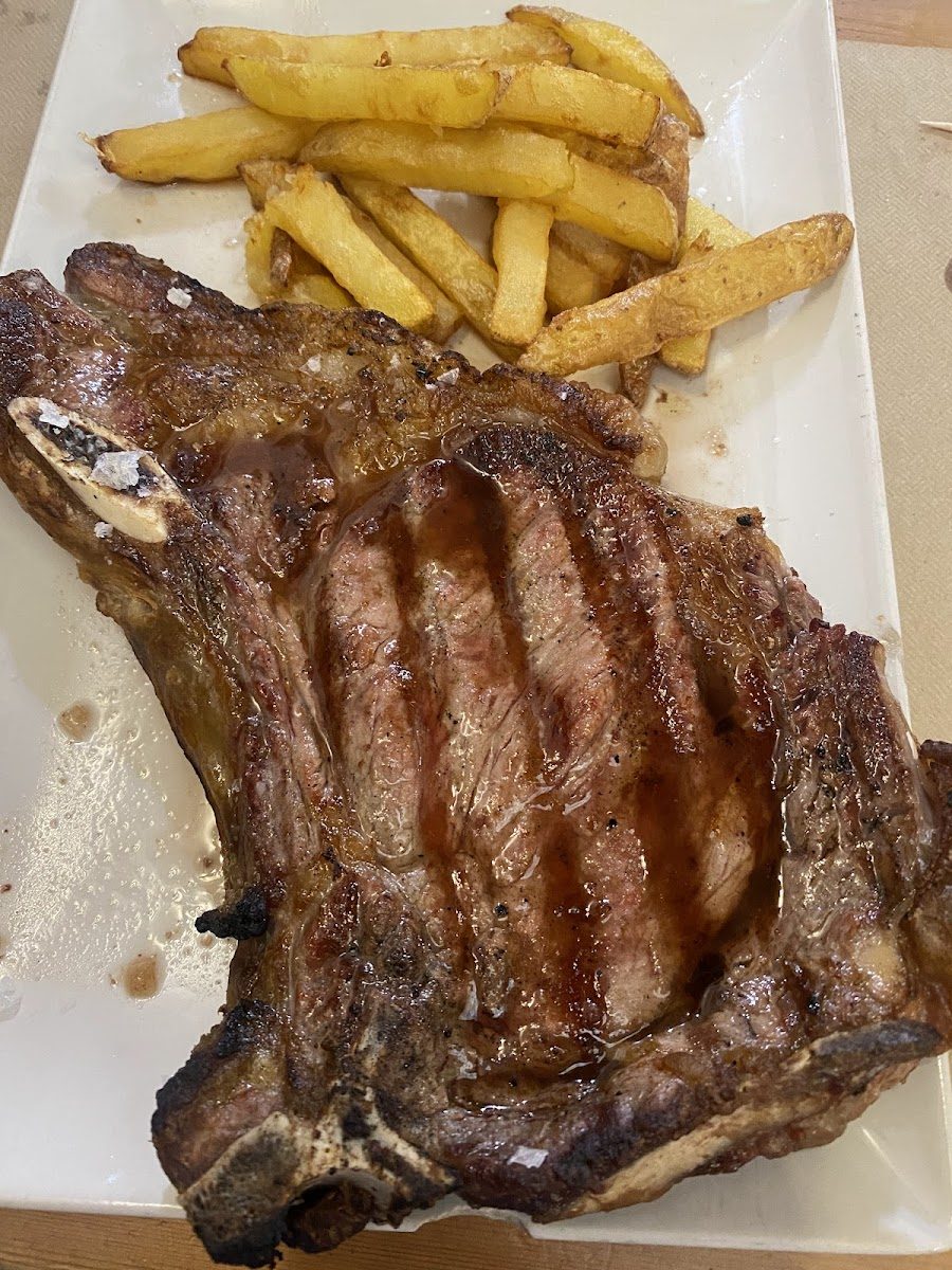 Carns a la brasa, Celler de Badalona